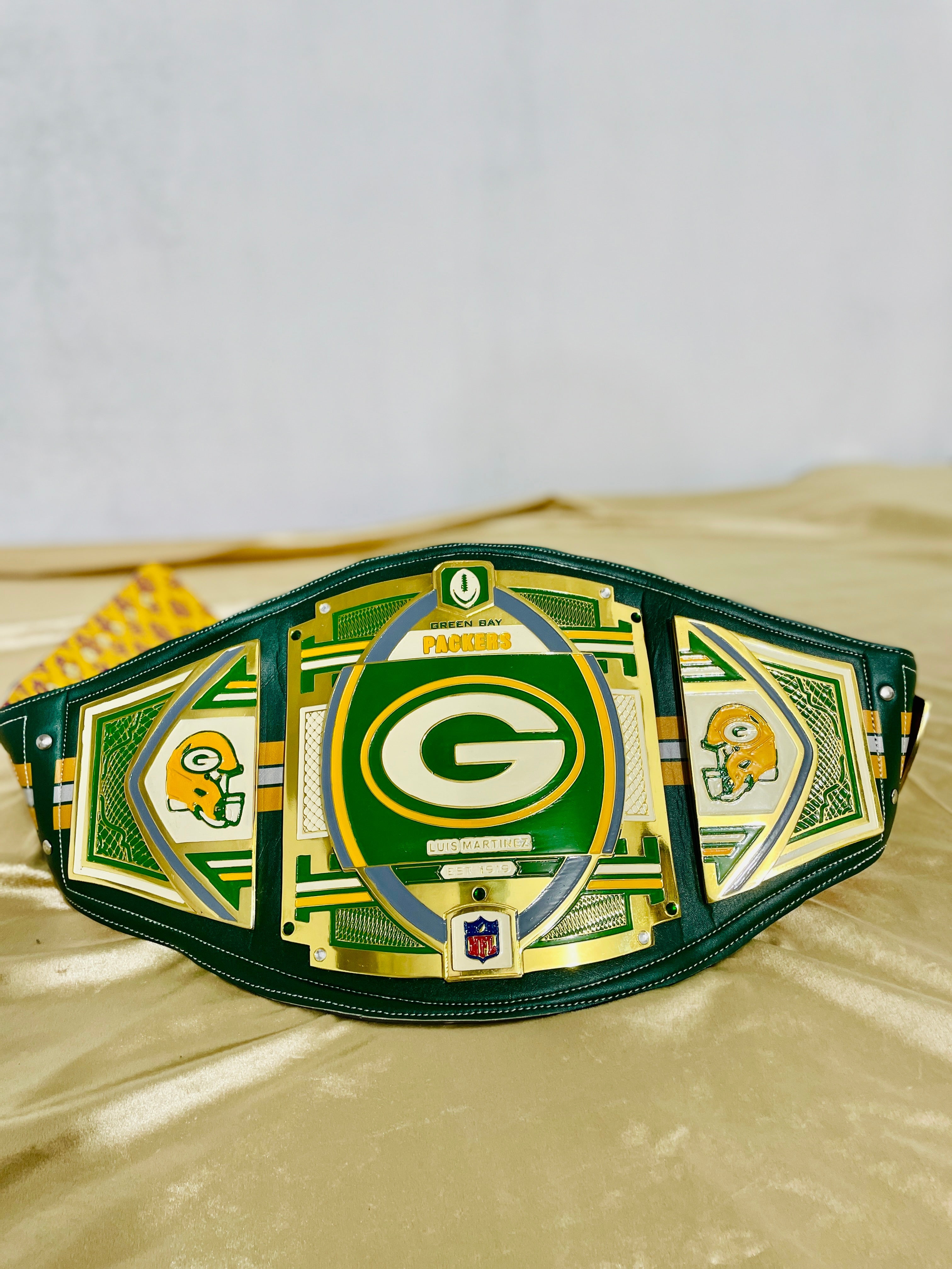 Green Bay Packers Legacy Replica Wrestling Title Belt
