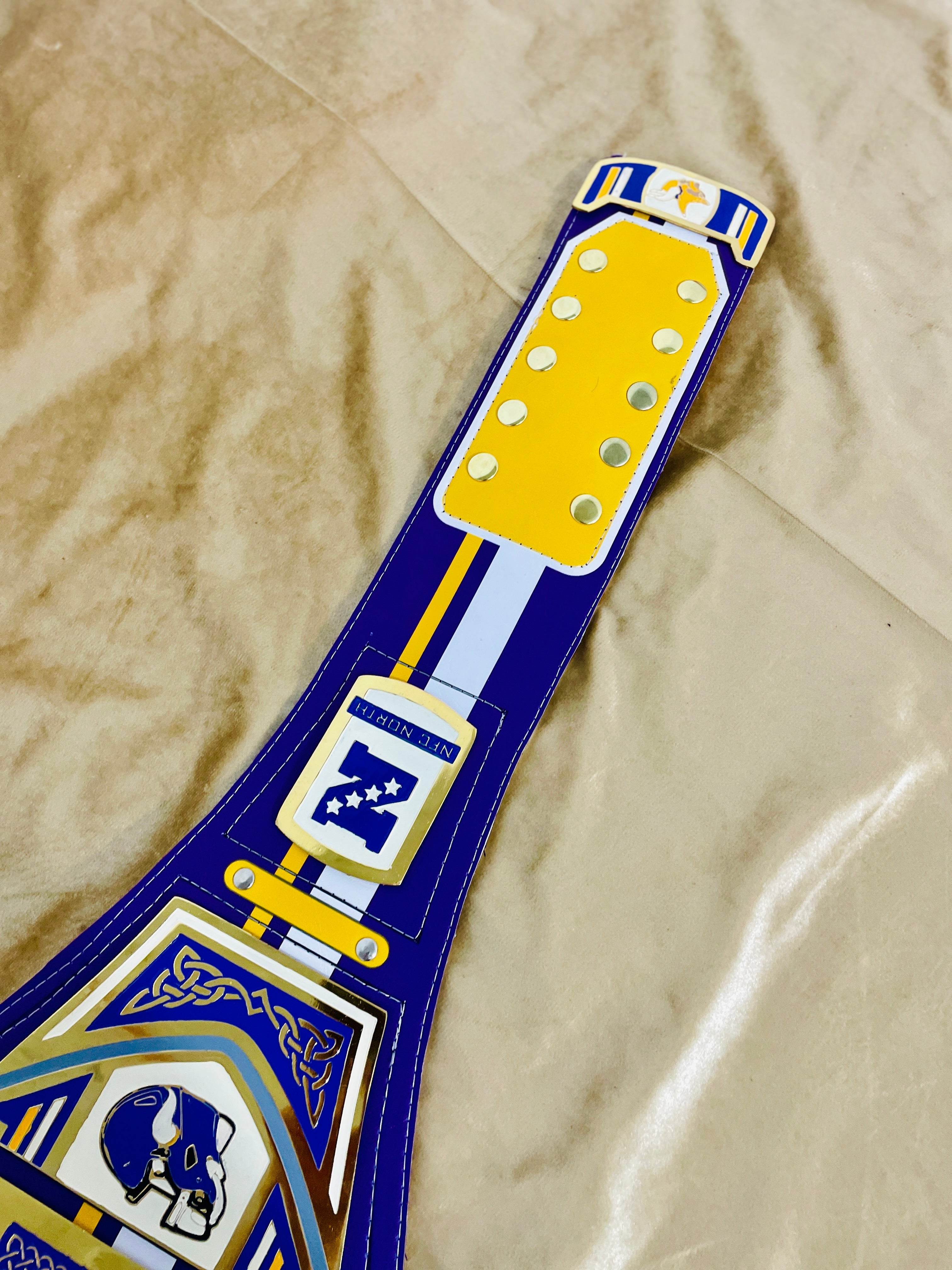 Minnesota Vikings Legacy Replica Wrestling Title Belt