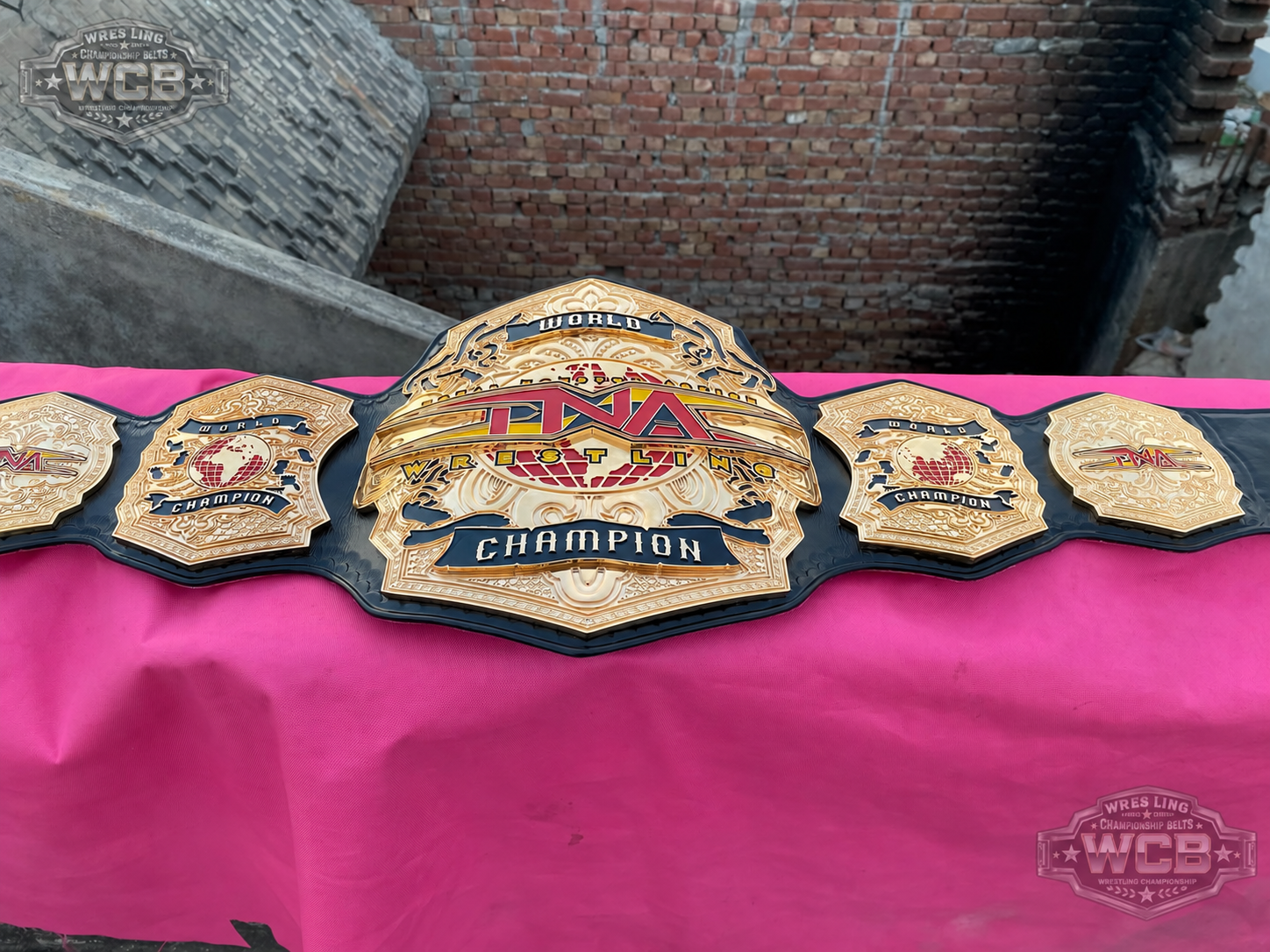 TNA World Wrestling Champion Belt – Black & Gold Replica