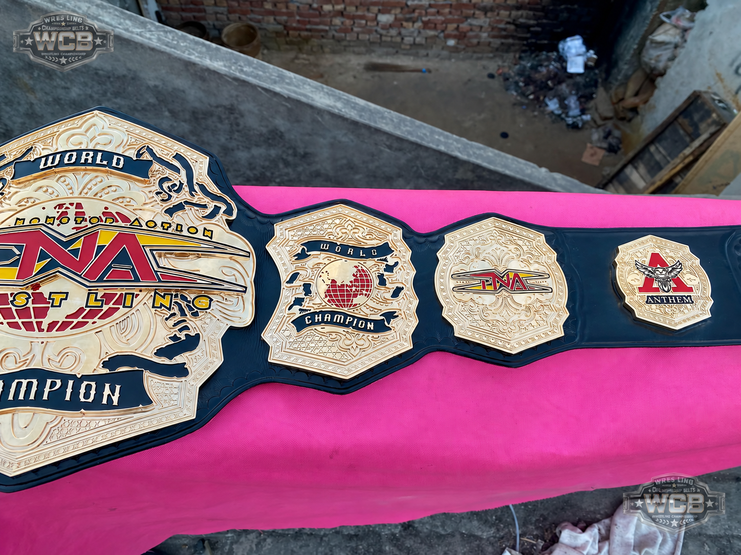TNA World Wrestling Champion Belt – Black & Gold Replica