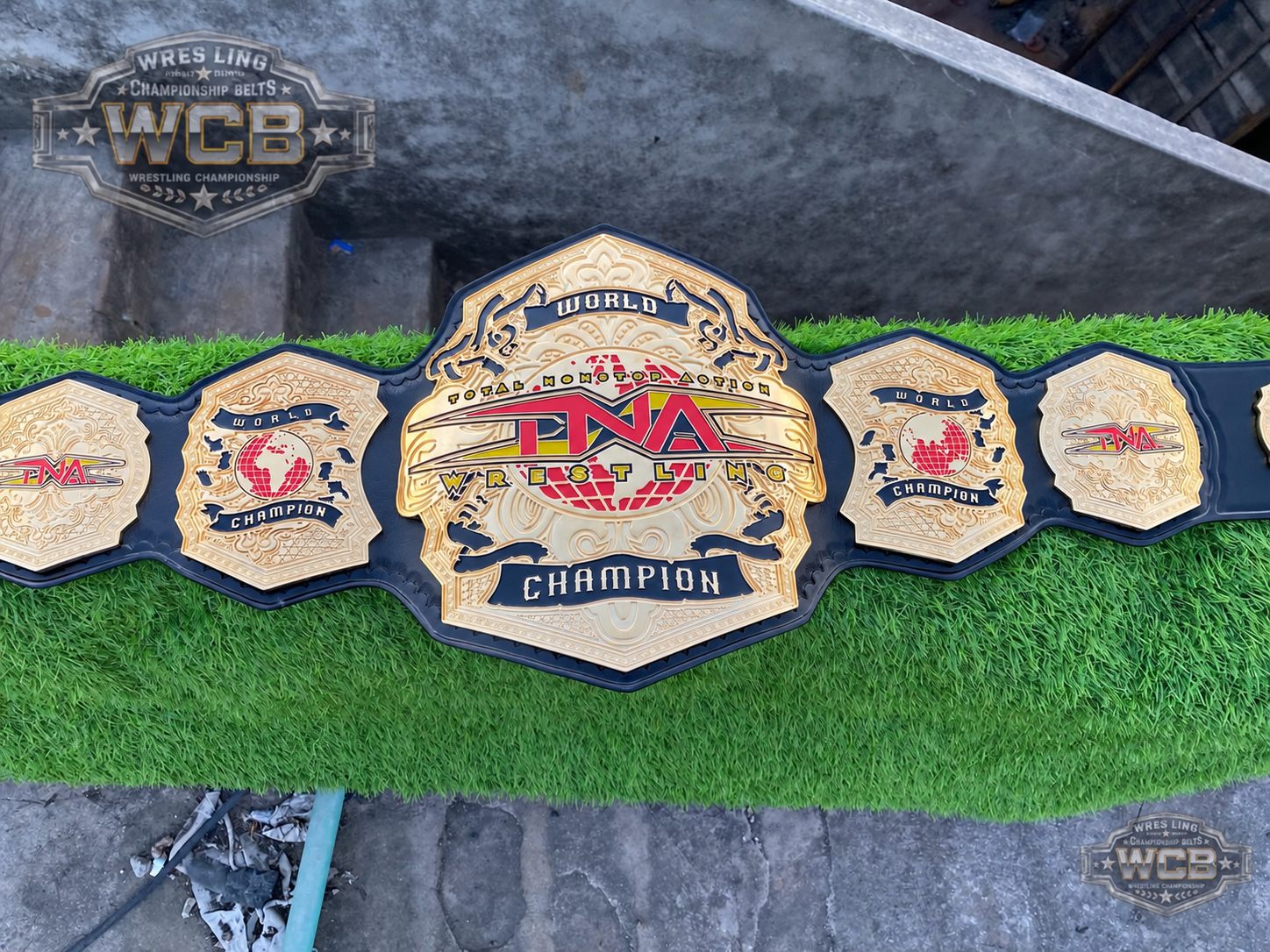 TNA World Wrestling Champion Belt – Black & Gold Classic Edition