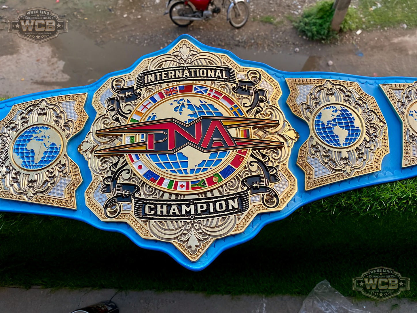 WWE World Champion Custom Belt – Black & Gold Thumos Life Edition
