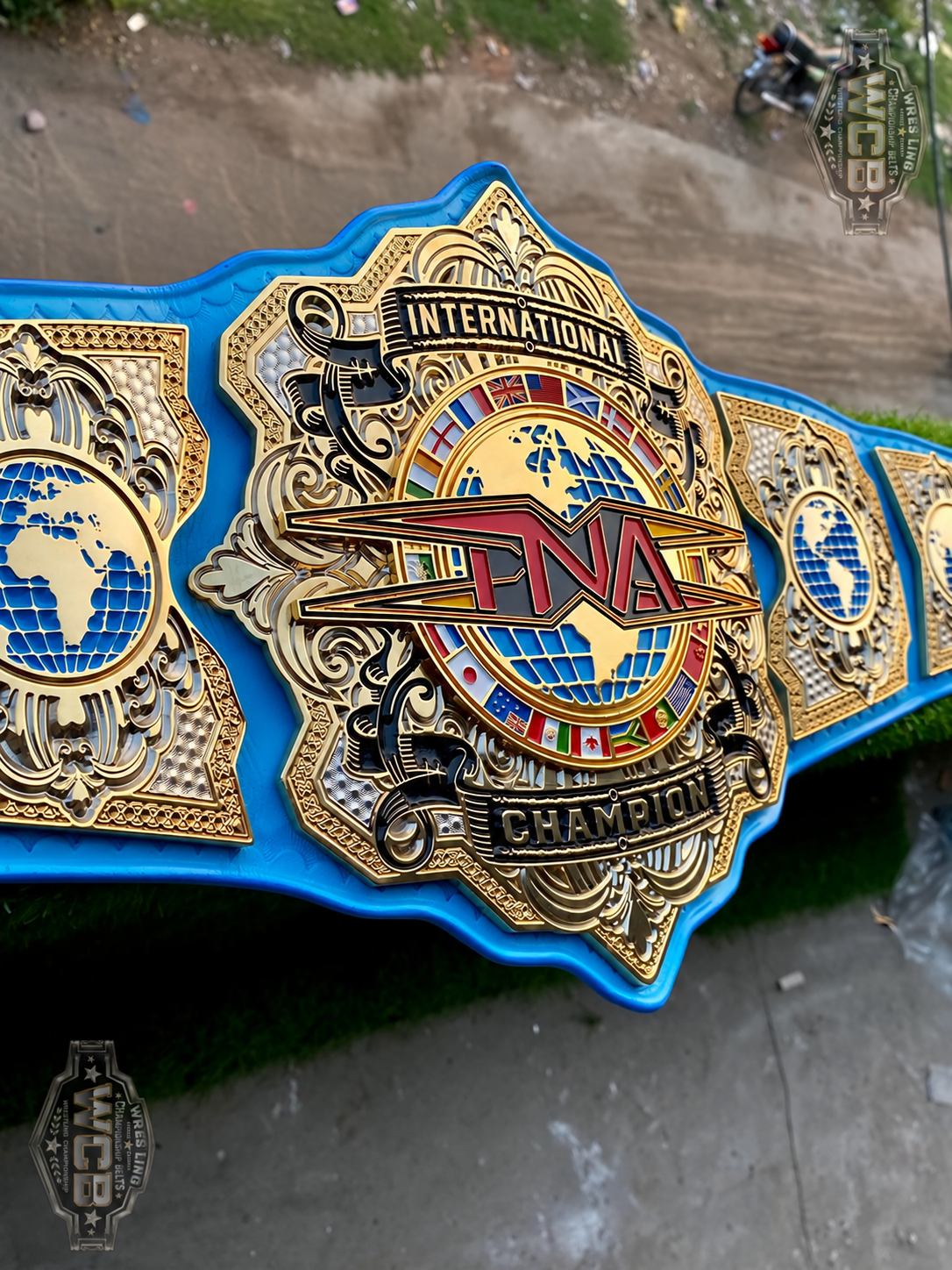 WWE World Champion Custom Belt – Black & Gold Thumos Life Edition