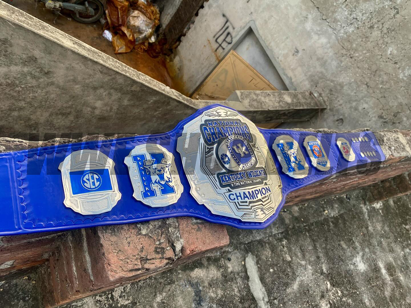 24K CNC Kentucky Wildcats National Champions Championship Belt – 8 Time NCAA Champs Collector Edition
