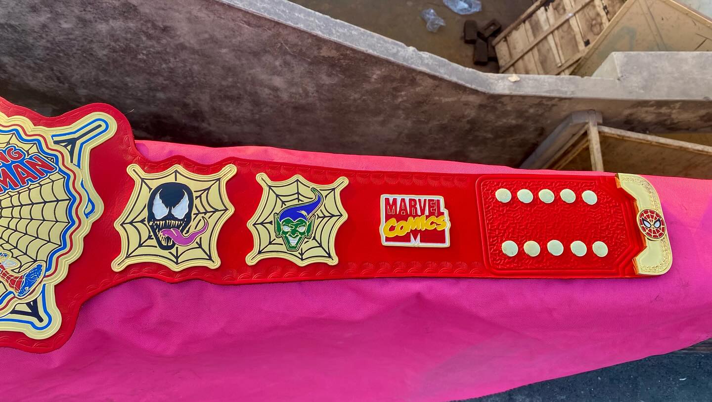 The Amazing Spider-Man Championship Belt – Red & Gold Collector Edition