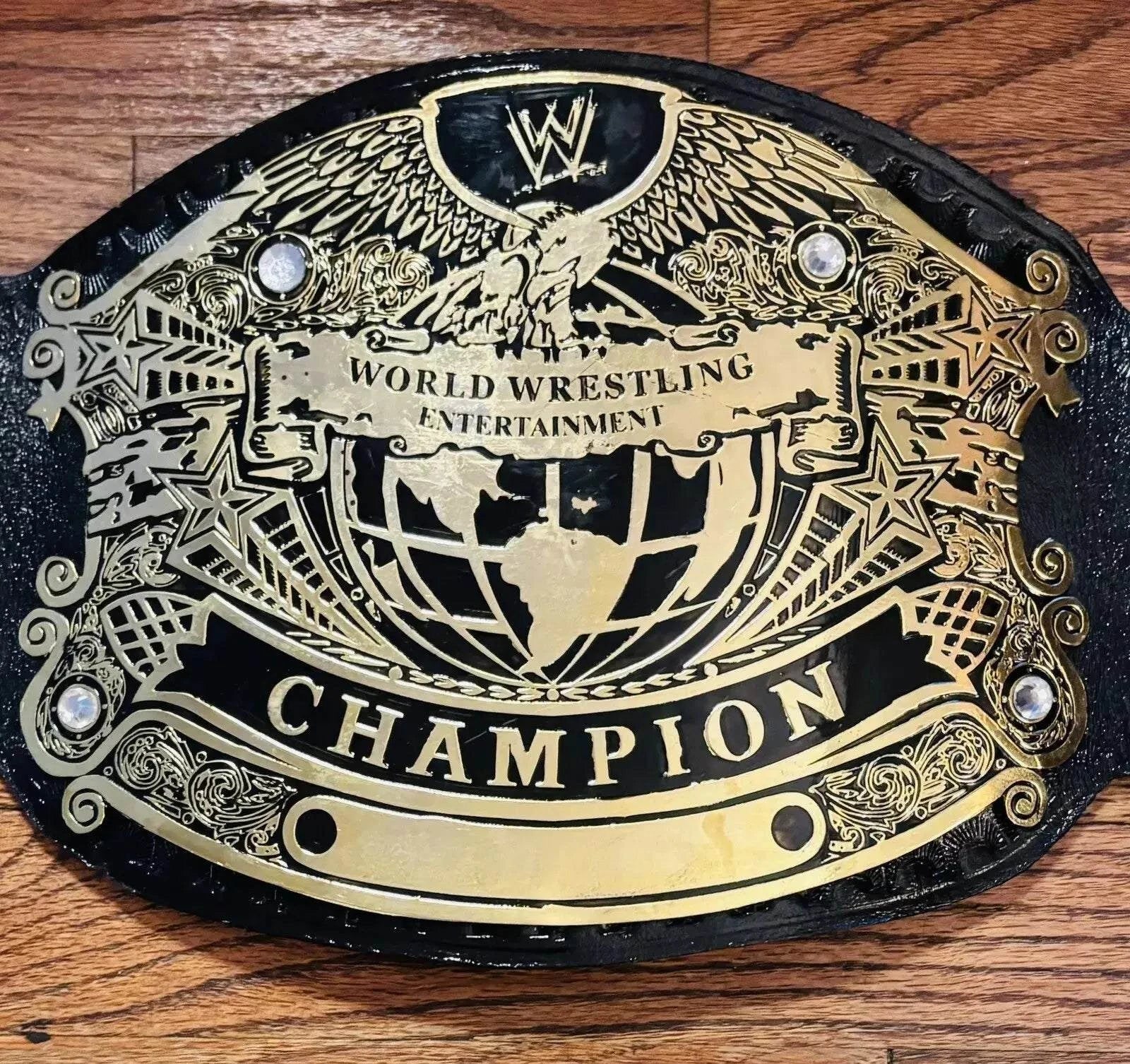 World Wrestling Heavyweight Championship belt